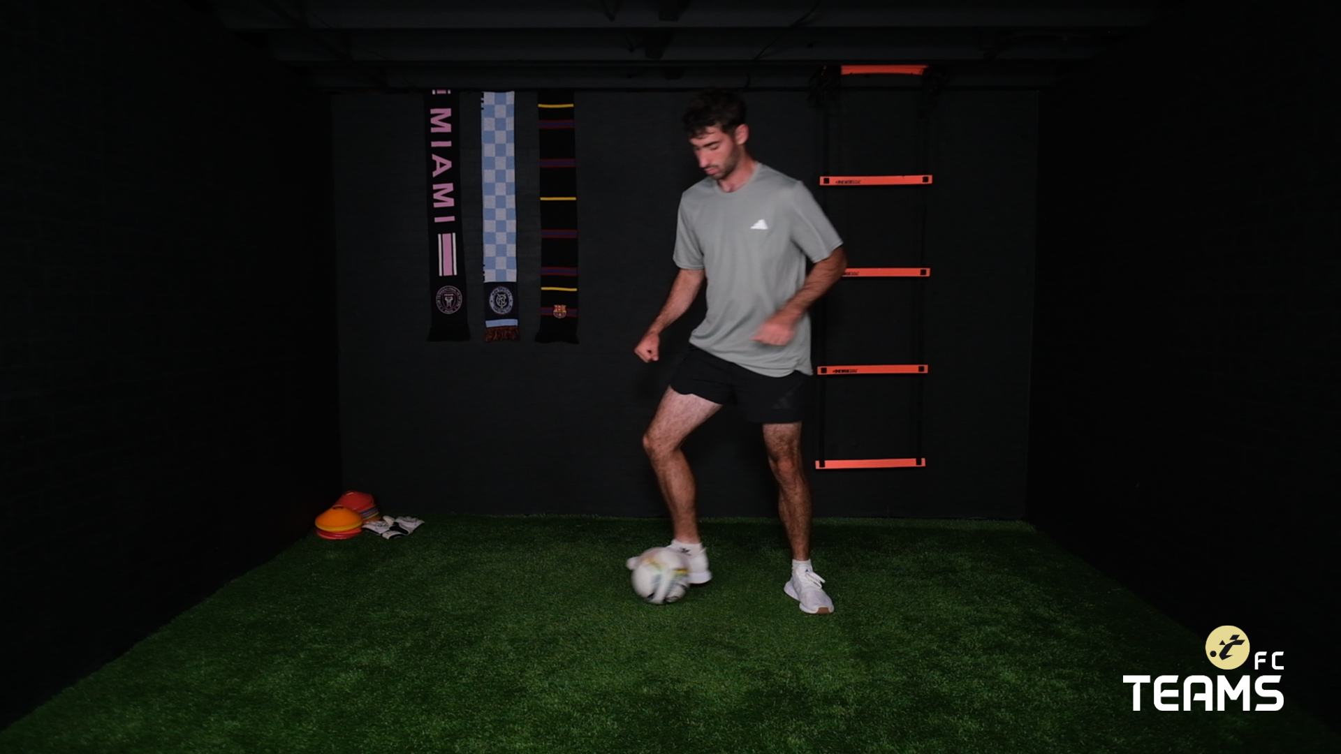 Soccer footskills training - V turn into L turn drill